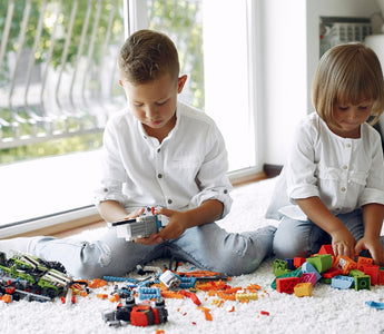 Activities to Keep Kids Happy During Family Gatherings