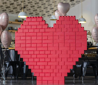 Heartwarming Valentine’s Day Creations with Biggo Blocks